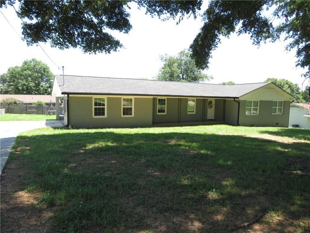 618 Hillside Drive, Cedartown, GA 30125