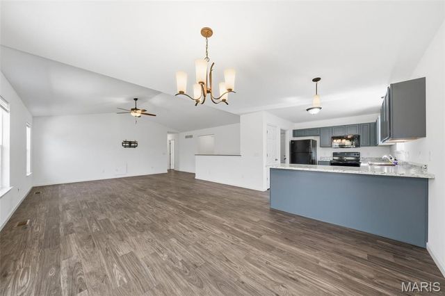 149 Arundel Drive, Troy, MO 63379