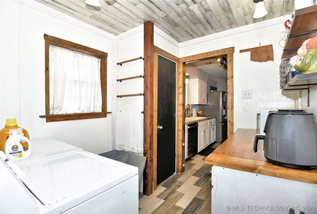 300 N Wildhorse Street, Skiatook, OK 74070