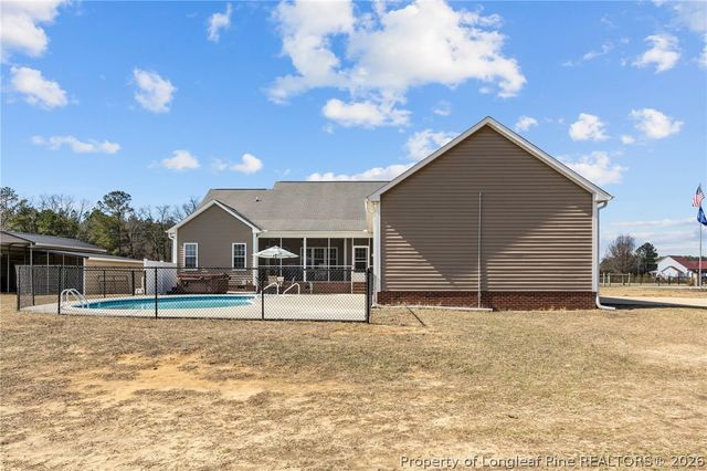 5640 Saddleback Trail, Wade, NC 28395