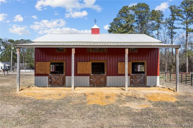 5640 Saddleback Trail, Wade, NC 28395