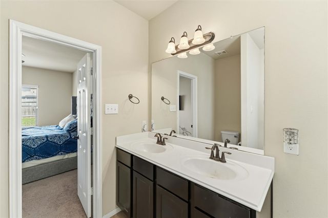 5643 Round Robin Drive, Katy, TX 77449