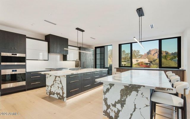 4117 E KEIM Drive, Paradise Valley, AZ 85253