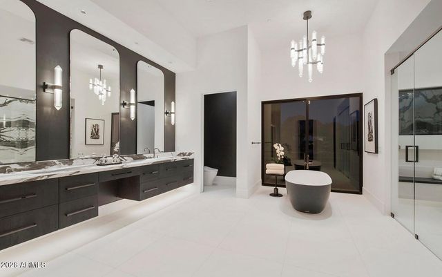 4117 E KEIM Drive, Paradise Valley, AZ 85253