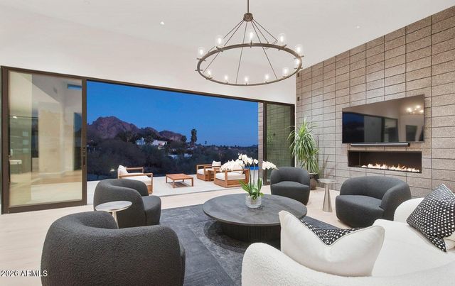 4117 E KEIM Drive, Paradise Valley, AZ 85253