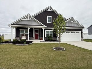 112 Glenmoor PATH, Moyock, NC 27958