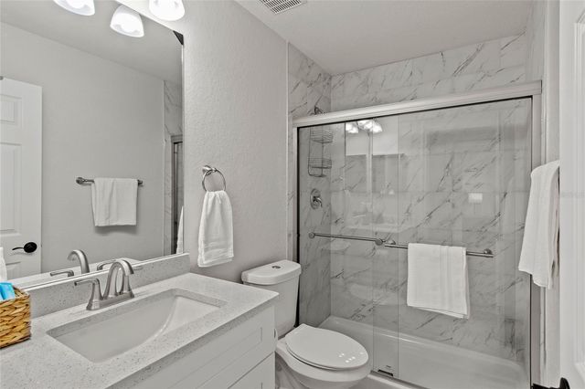 4040 CALABRIA AVENUE, Davenport, FL 33897