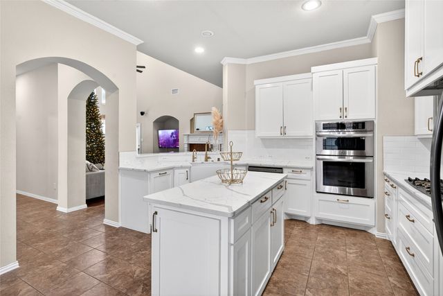 730 Rosewood Drive, Murphy, TX 75094