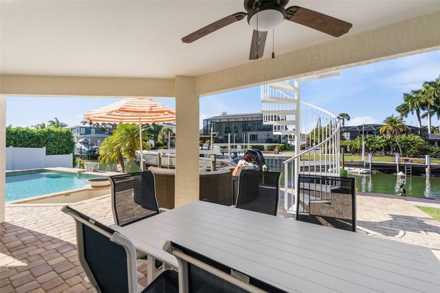 1725 BAYWOOD DRIVE, Sarasota, FL 34231