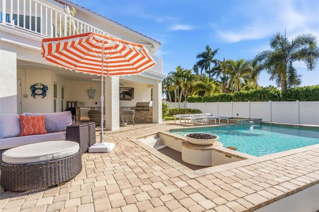 1725 BAYWOOD DRIVE, Sarasota, FL 34231