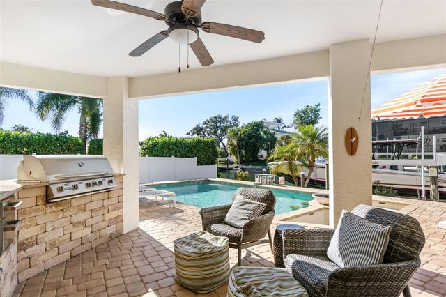 1725 BAYWOOD DRIVE, Sarasota, FL 34231