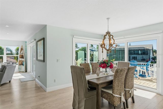 1725 BAYWOOD DRIVE, Sarasota, FL 34231