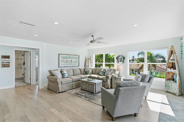 1725 BAYWOOD DRIVE, Sarasota, FL 34231