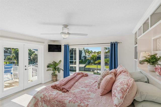 1725 BAYWOOD DRIVE, Sarasota, FL 34231