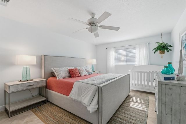 1725 BAYWOOD DRIVE, Sarasota, FL 34231