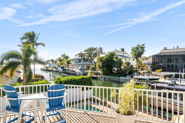 1725 BAYWOOD DRIVE, Sarasota, FL 34231