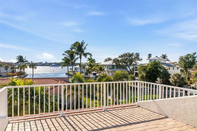 1725 BAYWOOD DRIVE, Sarasota, FL 34231