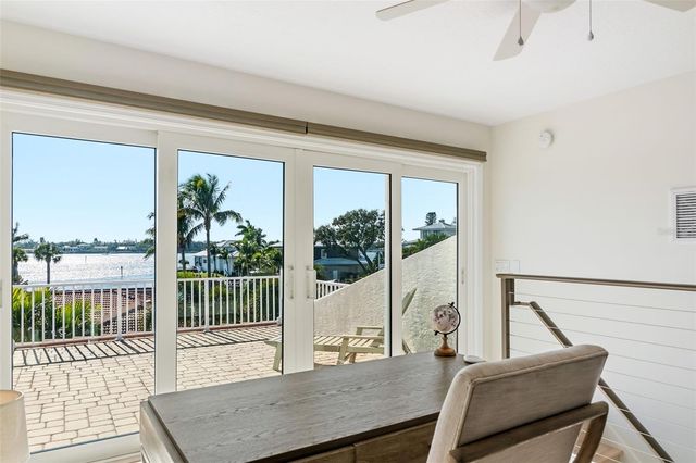 1725 BAYWOOD DRIVE, Sarasota, FL 34231