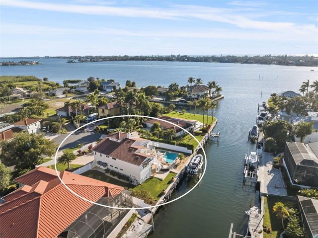 1725 BAYWOOD DRIVE, Sarasota, FL 34231