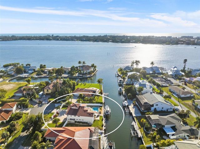 1725 BAYWOOD DRIVE, Sarasota, FL 34231