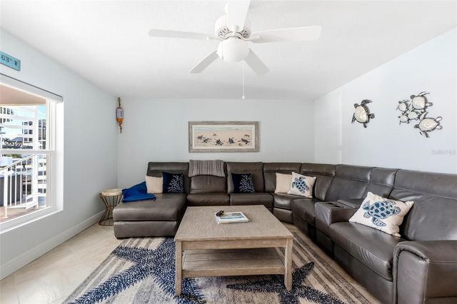 1725 BAYWOOD DRIVE, Sarasota, FL 34231