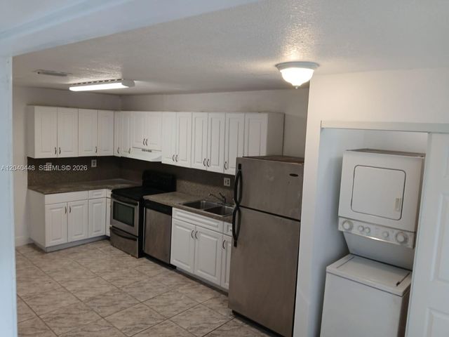 7318-7320 NW 76th Drive, Tamarac, FL 33321