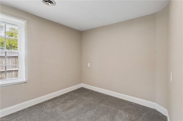 5909 Old AVE, Newport News, VA 23605