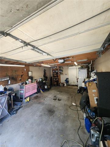 5909 Old AVE, Newport News, VA 23605