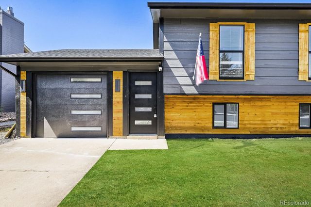 285 Vulcan Street, Louisville, CO 80027