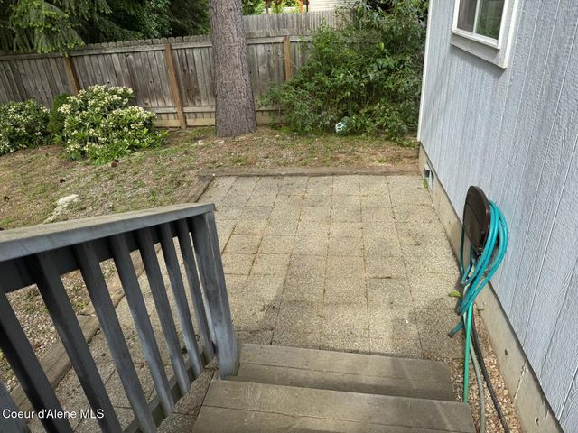 1601 Sequoia St, Sandpoint, ID 83864