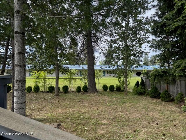 1601 Sequoia St, Sandpoint, ID 83864