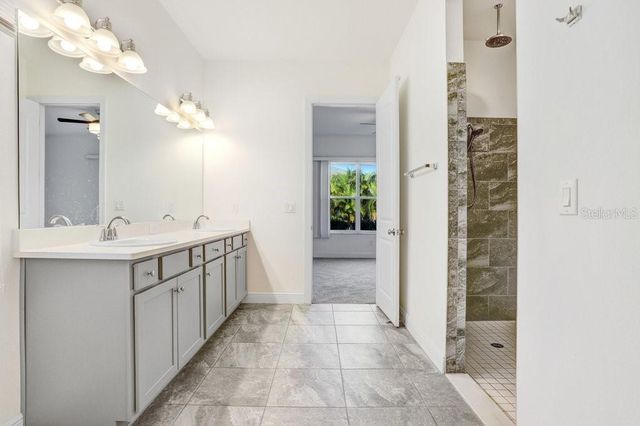 16711 COURTYARD LOOP, Land O Lakes, FL 34638