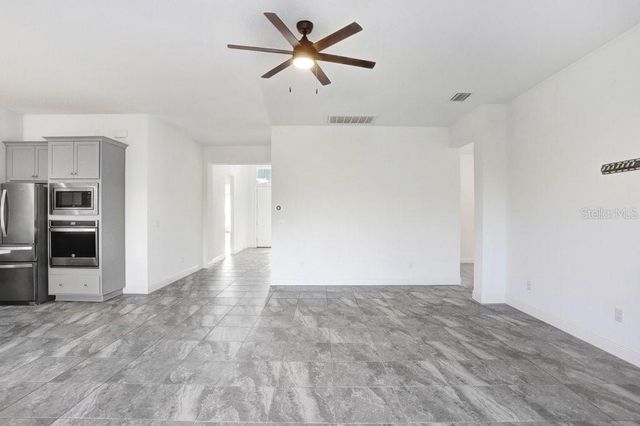 16711 COURTYARD LOOP, Land O Lakes, FL 34638