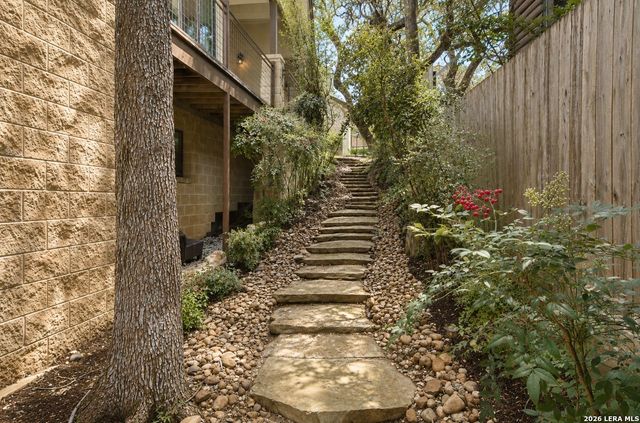 745 Lookout, Lakehills, TX 78063