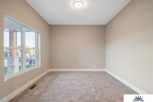 4308 S 210th Avenue, Elkhorn, NE 68022