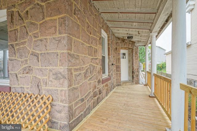 21 HOPKINS ST, Woodbury, NJ 08096