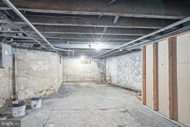 21 HOPKINS ST, Woodbury, NJ 08096