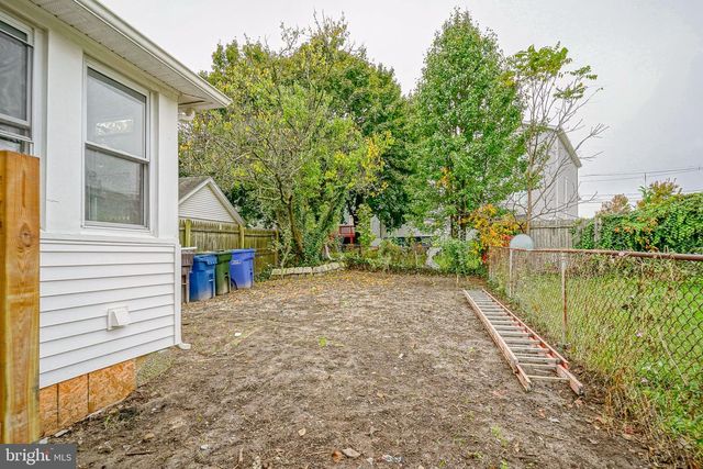 21 HOPKINS ST, Woodbury, NJ 08096