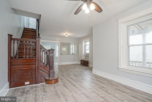 21 HOPKINS ST, Woodbury, NJ 08096