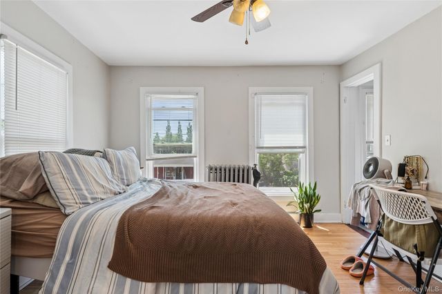 11 Park Avenue 2A, Babylon, NY 11702