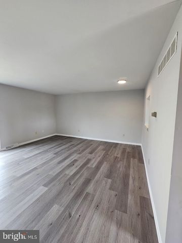 33 FIELDSTONE CT, Dover, DE 19904