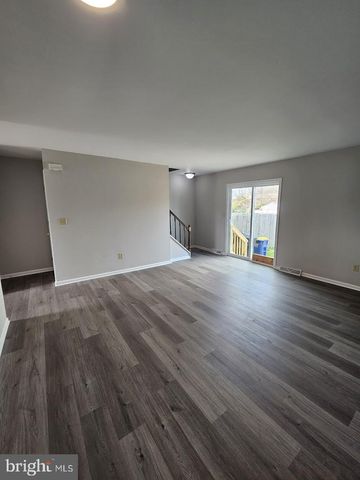 33 FIELDSTONE CT, Dover, DE 19904