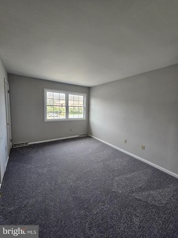 33 FIELDSTONE CT, Dover, DE 19904