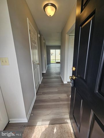 33 FIELDSTONE CT, Dover, DE 19904