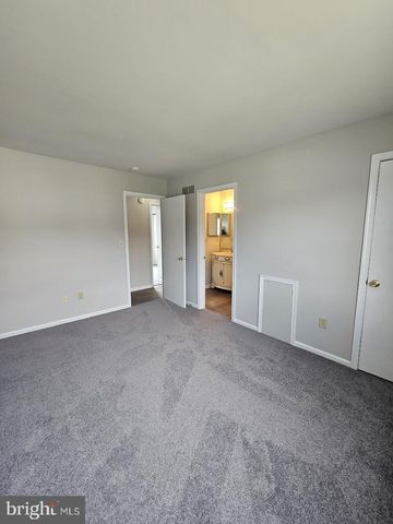 33 FIELDSTONE CT, Dover, DE 19904