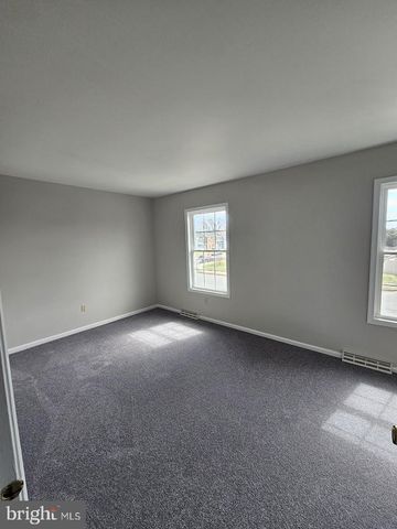 33 FIELDSTONE CT, Dover, DE 19904