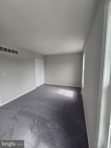 33 FIELDSTONE CT, Dover, DE 19904