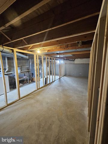 33 FIELDSTONE CT, Dover, DE 19904