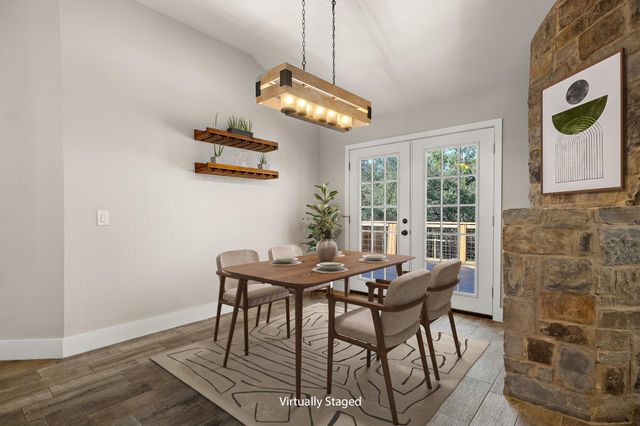 8110 Nairn DR, Austin, TX 78749