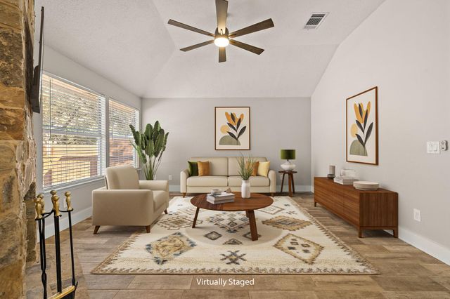 8110 Nairn DR, Austin, TX 78749